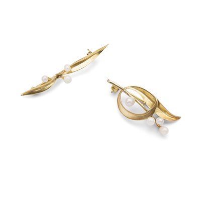 Lot 131 - Cairncross of Perth: Two Scottish pearl brooches