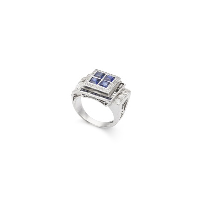 Lot 97 - A sapphire and diamond dress ring
