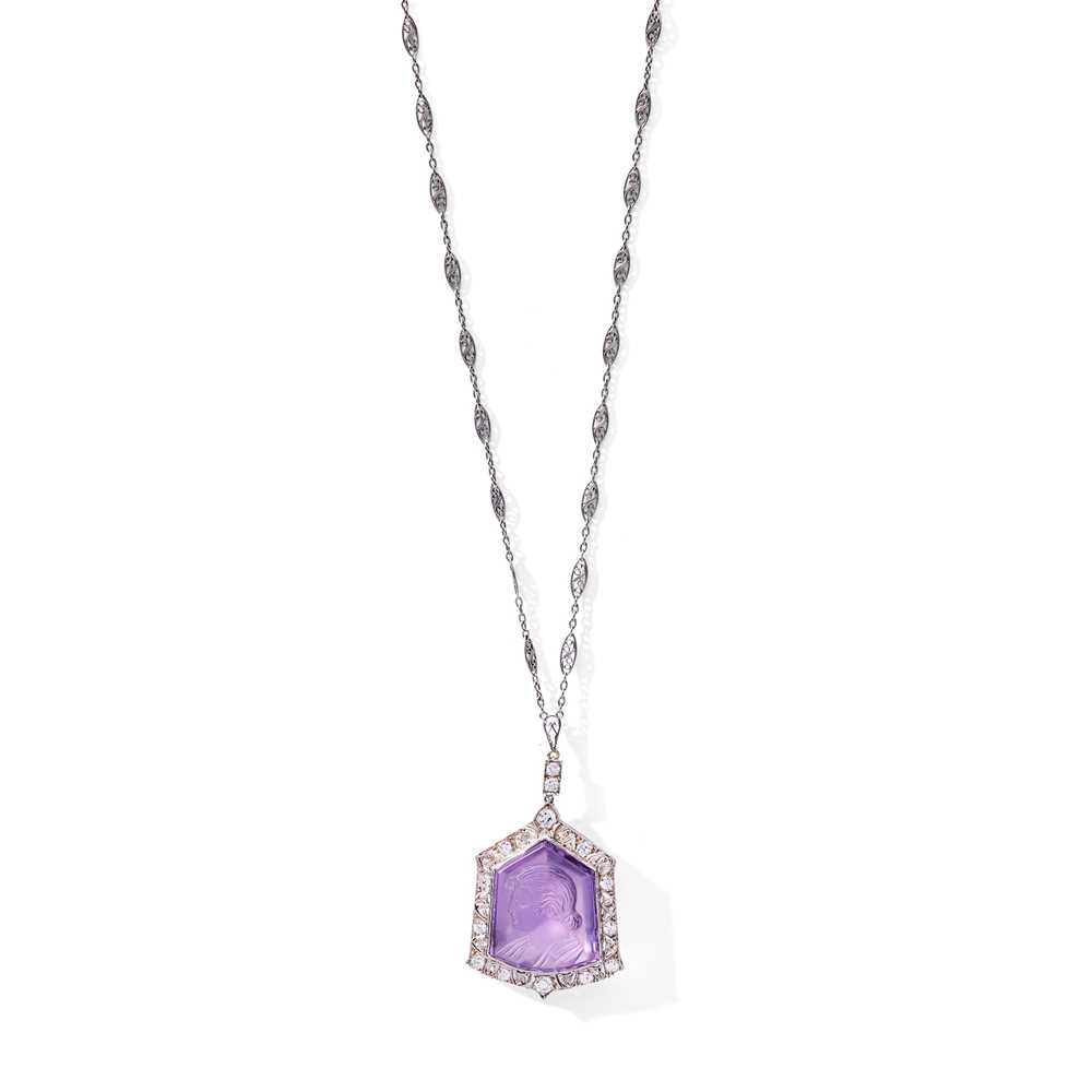 Lot 76 - An early 20th century amethyst and diamond pendant necklace