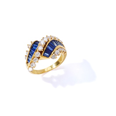 Lot 38 - A sapphire and diamond dress ring