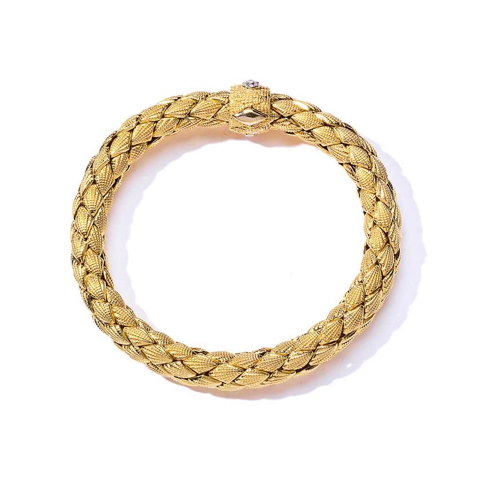 Lot 90 - Chimento: A fancy-link bracelet