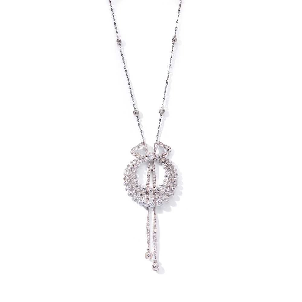 Lot 84 - Gebr. Friedlaender: A fine Belle Epoque diamond pendant necklace, circa 1905
