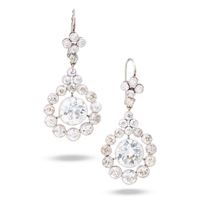 Lot 147 - A pair of Belle Epoque diamond earrings, circa 1915