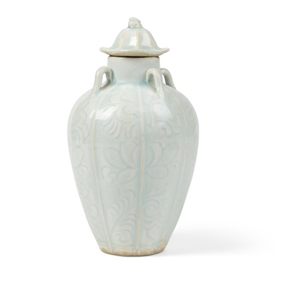 Lot 123 - QINGBAI 'FLOWER' LOBED VASE WITH COVER