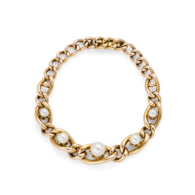 Lot 142 - A pearl bracelet