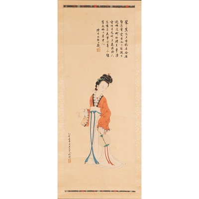 Lot 62 - INK SCROLL PAINTING OF A LADY HOLDING A FAN