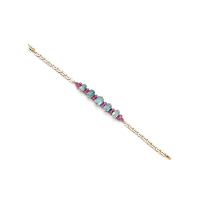 Lot 247 - An aquamarine and pink sapphire bracelet