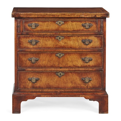 Lot 78 - GEORGE II STYLE WALNUT BACHELOR'S CHEST OF DRAWERS