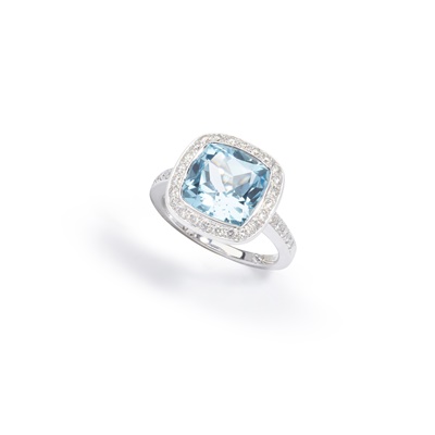 Lot 13 - Boodles: A blue topaz and diamond ring