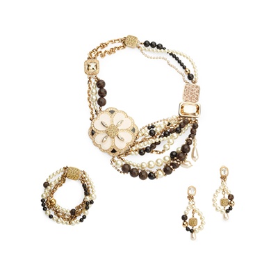 Lot 226 - Dior: A suite of costume jewellery