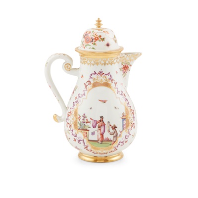 Lot 5 - MEISSEN COFFEE POT AND COVER