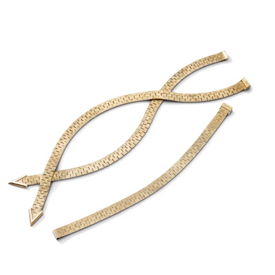 Lot 70 - A 9ct gold necklace and bracelet, by Roger King, 1971