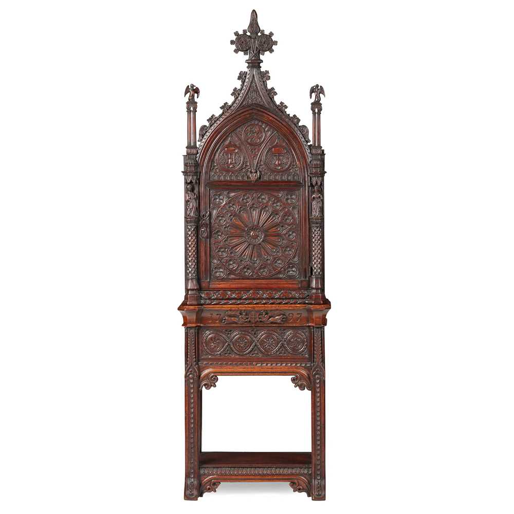 Lot 34 - GOTHIC STYLE OAK TABERNACLE AND STAND