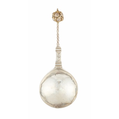 Lot 23 - A late 17th-Century Swedish silver and parcel gilt spoon