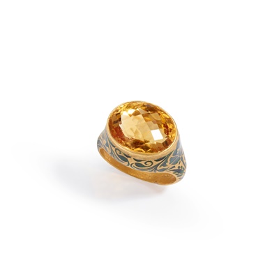 Lot 48 - A citrine and enamel ring