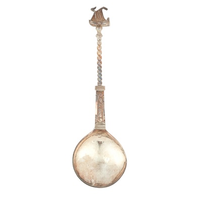 Lot 37 - An early 18th-Century Dutch silver spoon