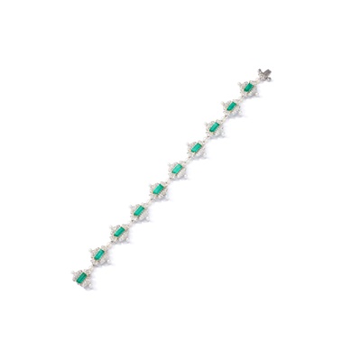 Lot 63 - Fei Liu: An emerald and diamond bracelet
