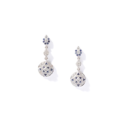 Lot 77 - A pair of sapphire and diamond pendent earrings