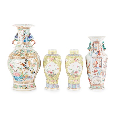 Lot 187 - GROUP OF FOUR FAMILLE ROSE VASES