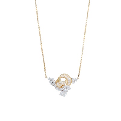 Lot 65 - A diamond cluster pendant