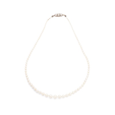 Lot 57 - A cultured pearl necklace