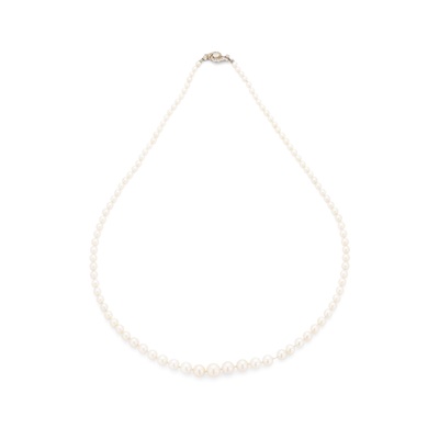 Lot 66 - A cultured pearl necklace