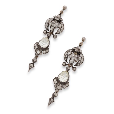 Lot 72 - A pair of mid 19th century diamond pendent earrings