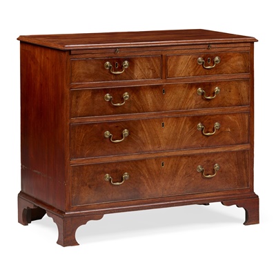 Lot 118 - GEORGE III MAHOGANY CHEST OF DRAWERS