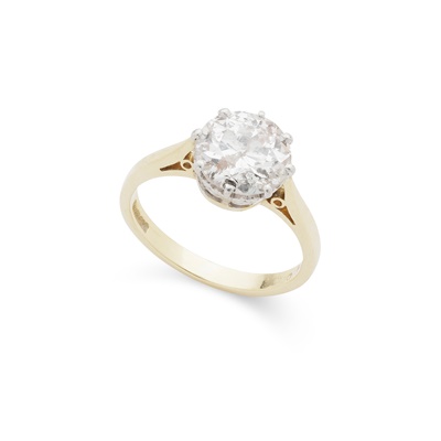 Lot 151 - A diamond single-stone ring