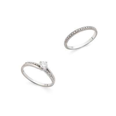 Lot 181 - Rox: A diamond single-stone ring