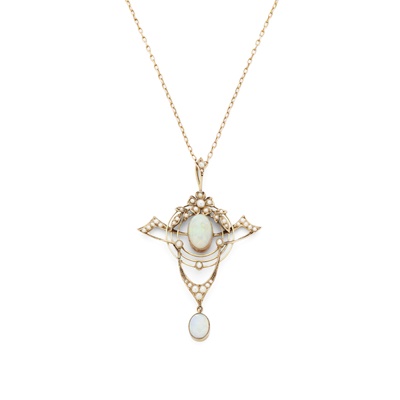 Lot 62 - An opal and pearl pendant