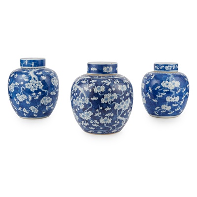 Lot 137 - GROUP OF THREE BLUE AND WHITE GINGER JARS WITH COVERS