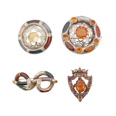 Lot 97 - A VICTORIAN HARDSTONE AND CITRINE SET BROOCH