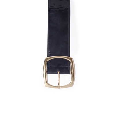 Lot 88 - Chanel: A patent leather belt