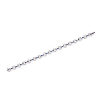Lot 32 - A sapphire and diamond bracelet