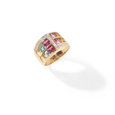 Lot 47 - A gem-set dress ring