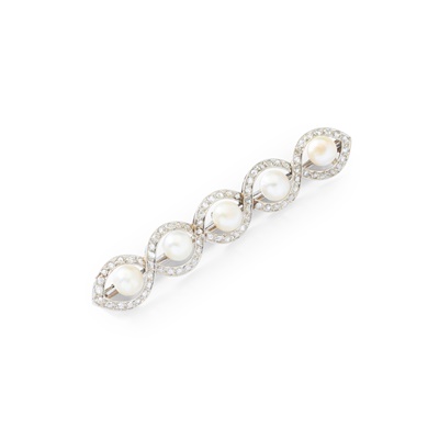 Lot 53 - A pearl and diamond bar brooch