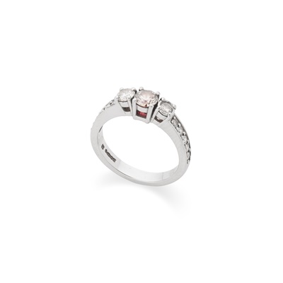 Lot 85 - A diamond three-stone ring