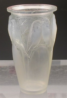 Lot 40 - 'Ceylan', a Lalique frosted and opalescent...