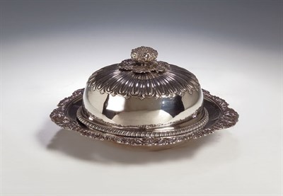 Lot 36 - A George III silver tureen and cover, with...