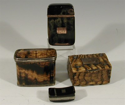 Lot 239 - A 19th century Scottish horn snuff box
