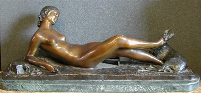 Lot 256 - Ary Bitter (after)<br/>A bronze figure group of a recling female nude