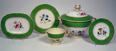 Lot 11 - An extensive mid 19th century Derby dinner service